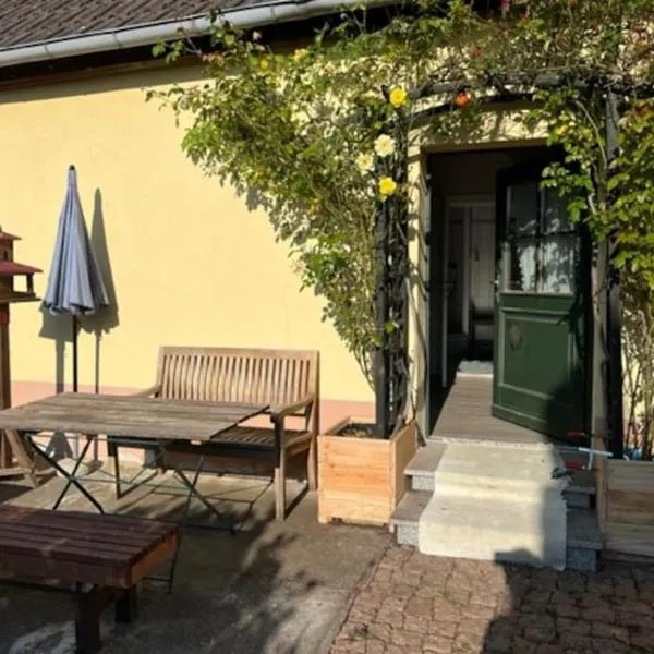 Kirchhof, hotel in Dobis