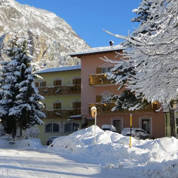 Hotel Fai, hotel a Campodenno