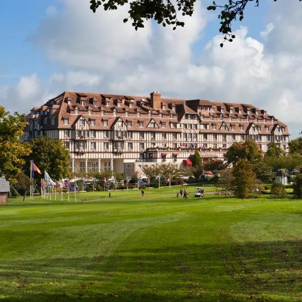 Hôtel Barrière L'Hôtel du Golf, hotel v destinácii Deauville