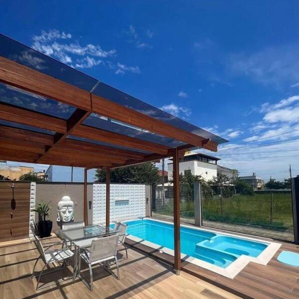 Ponta Mar - Casa incrível com Piscina 280mts mar