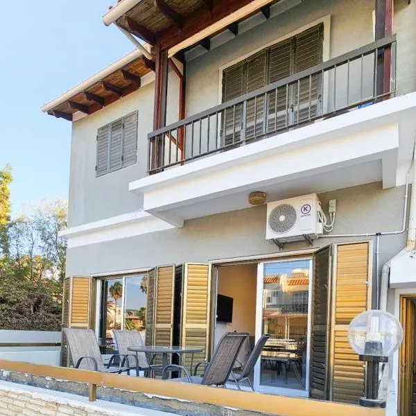 La Magenta Apartments, hotel v destinaci Pyla
