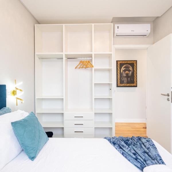 Conforto e Estilo Vista para o Mar Hidromassagem Wi-Fi Ar Condicionado Vaga Privativa e a Passos da Praia - Foto 2