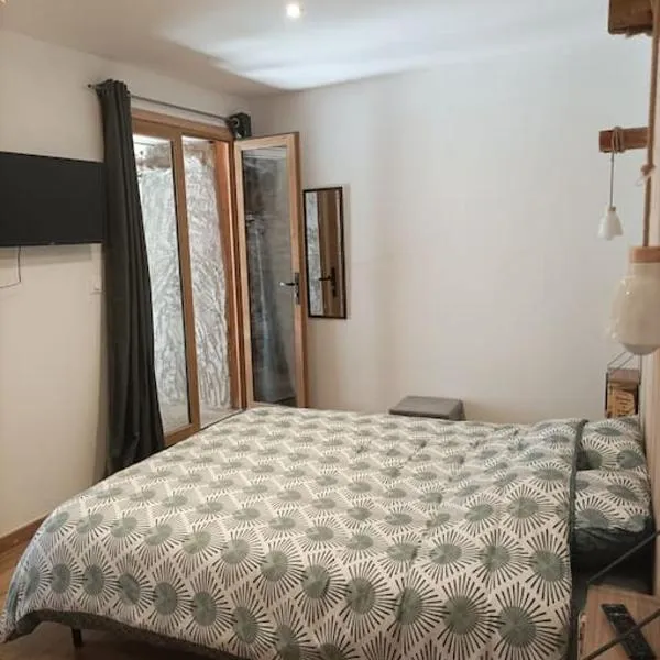 Le nid, hotel v destinácii Saint-Yrieix-la-Perche