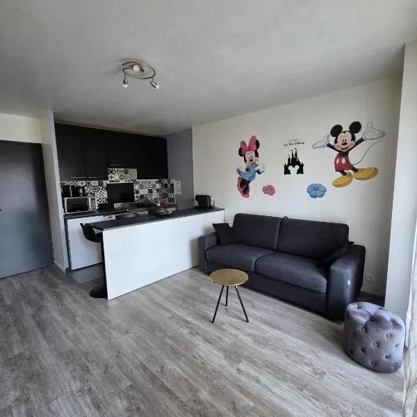Studio à 2 pas de Disneyland, hotel in Esbly