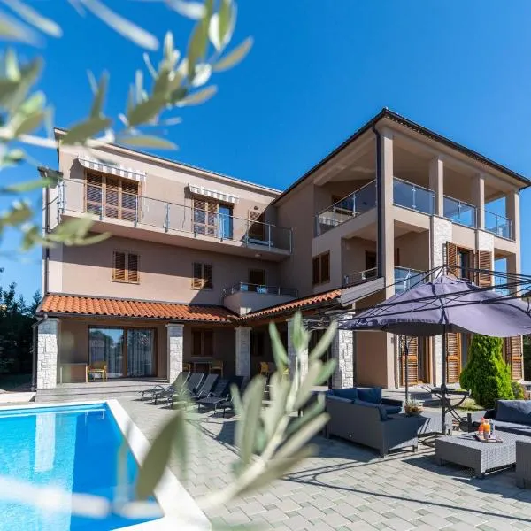 Villa Volmera, hotel v destinaci Banjole