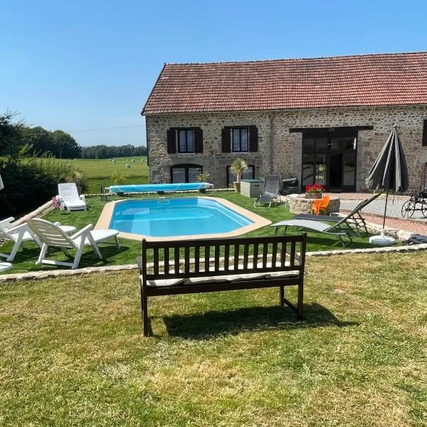 Domaine Pâquerettes et Pïssenlits, hotel v destinaci Le Pommier