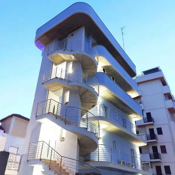 Sweet Home & Wellness Luxury Apartment, hotel en Nettuno