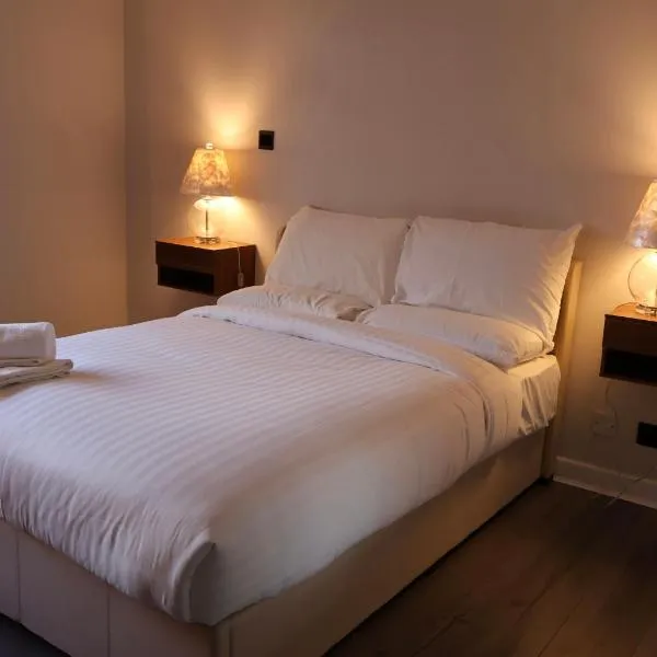 The Hideaway, hotel v destinaci Purley