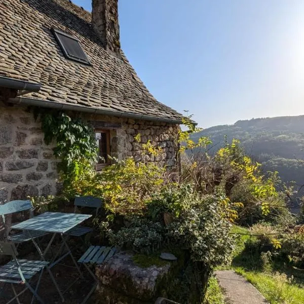 Entire Gite in Espeyrac 'Le Clapadou', hotel v destinaci Espeyrac