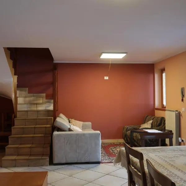 Casa Temù sulle piste - 8 posti, hotel v destinaci Temu