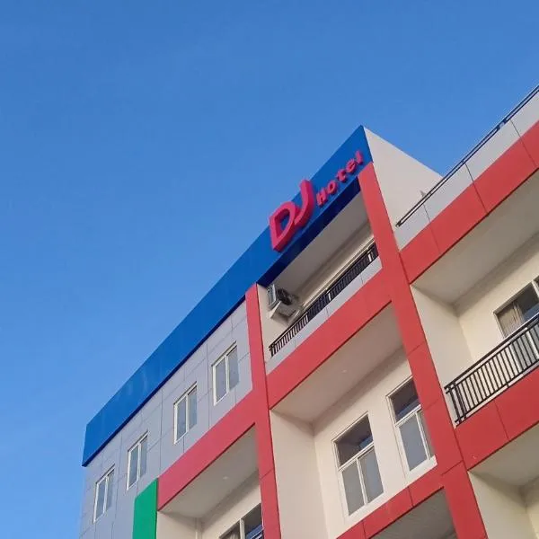 DJ Hotel, viešbutis mieste Raha