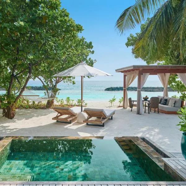 Fairmont, Sirru Fen Fushi