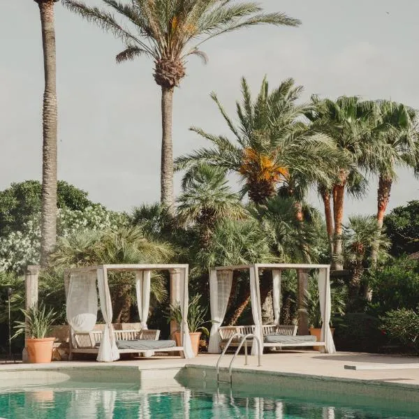 Cal Reiet Holistic Retreat, hotel Santanyiben