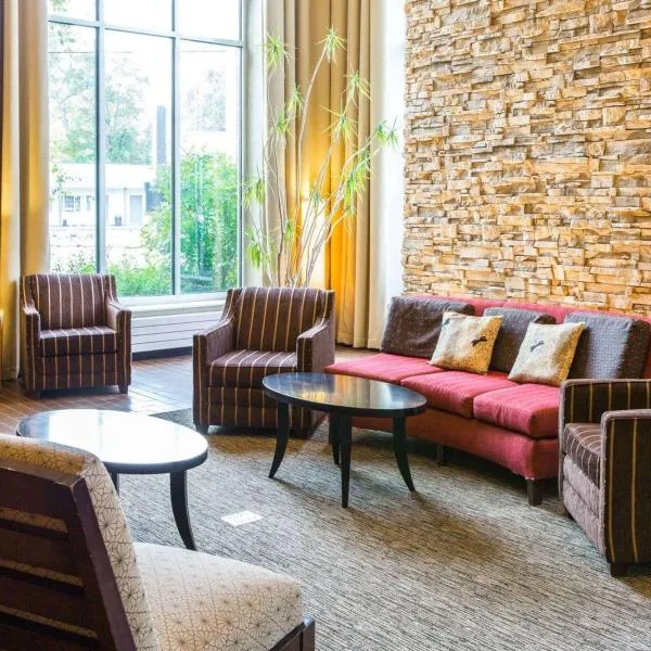 Cambria Hotel Traverse City, hotel in Traverse City