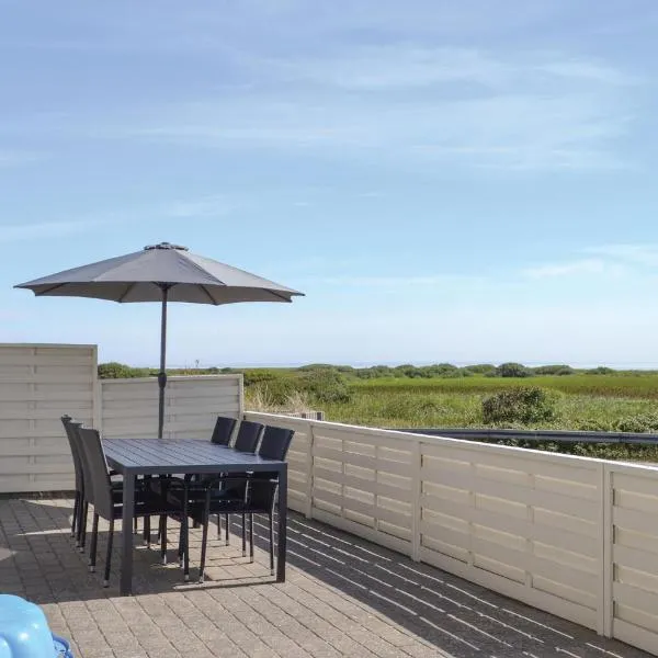 Two-Bedroom Apartment In Hvide Sande, hotel v destinaci Havrvig