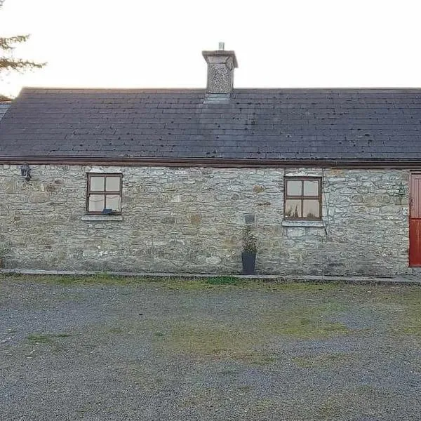 Glenadagh Oughter Cottage, hotel in Ballycastle