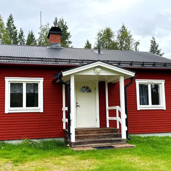 Stuga, lantligt lugnt läge med gott om parkering, hotel v destinaci Gällivare