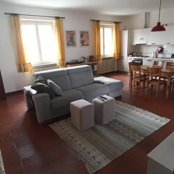 Al Grillo, hotel v destinaci Carrù
