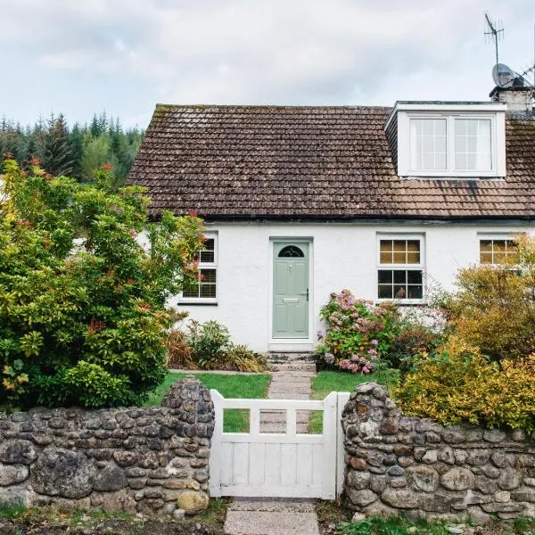 Holiday Home Jenkins Cottage by Interhome, hotel en Fort Augustus