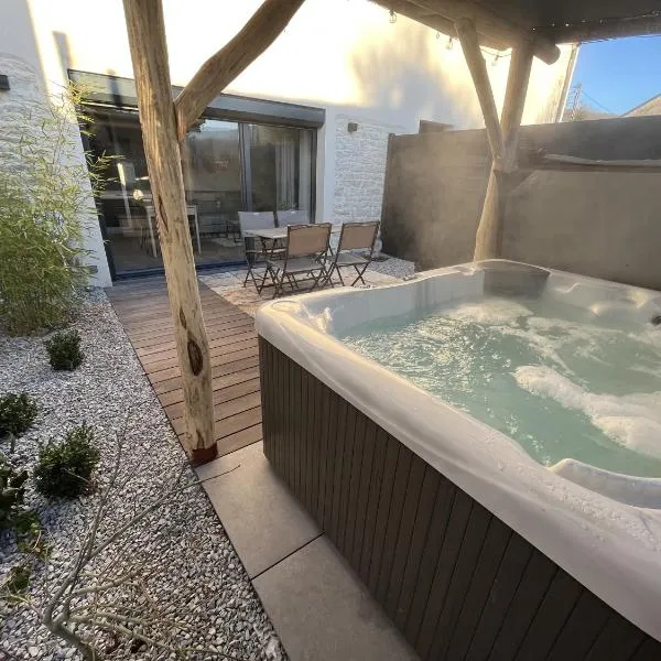 Séjour détente - Appart'hôtel n 1 avec jaccuzi, piscine et petit-déjeuner, hotel v destinaci Chouzelot