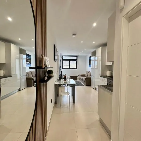 Oasis Tenerife, Hotel in Adeje