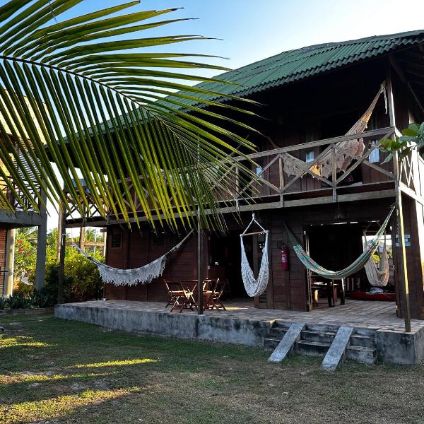 Atins Bangalôs Pé na Areia
