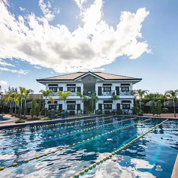 Ilocos Urban Wave Resort, hotel v destinaci Laoag