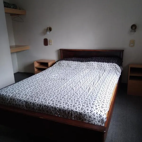 Alojamiento Avellaneda, hotel v destinaci Rosario