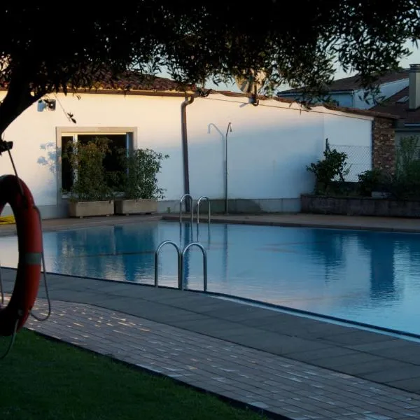 Camping As Cancelas, hotel in Santiago de Compostela