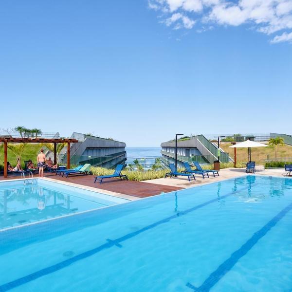 BH17: ELEGÂNCIA, CONFORTO, LAZER, VISTA PARA O MAR