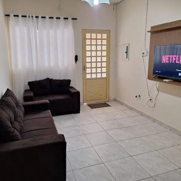 Apartamento Ipês- Excelente localização, hotel in Corumbá