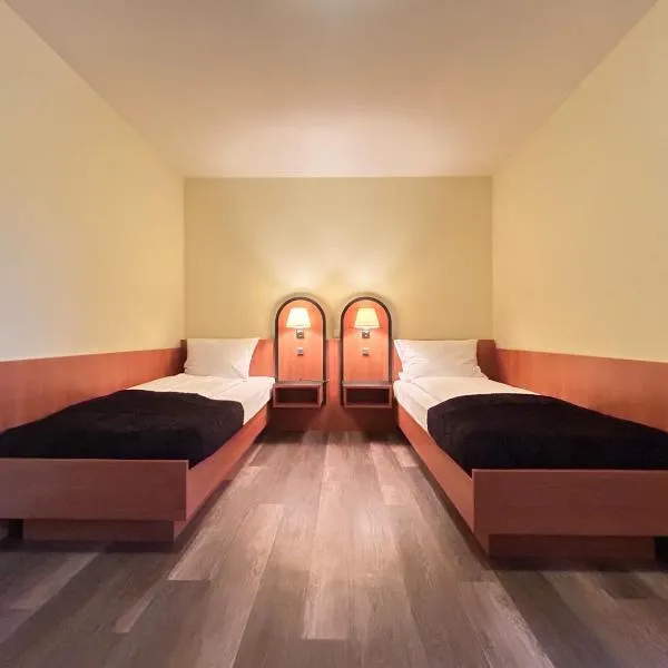 The Lodge Hotel by American Ease Grafenwoehr, hotel in Grafenwöhr