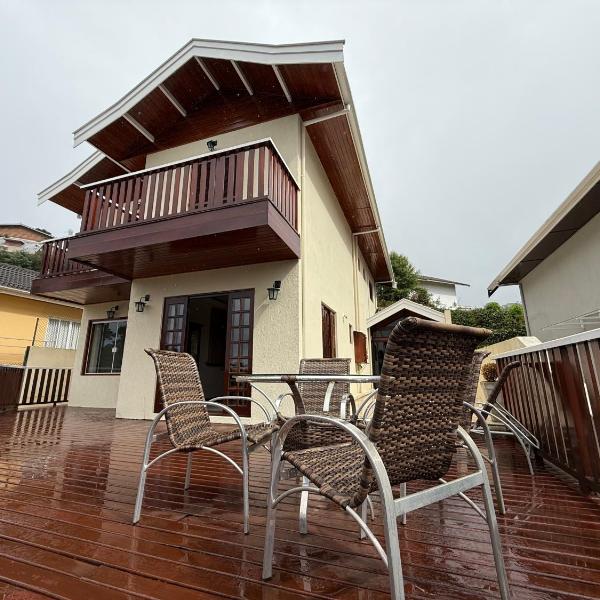 Casa para até 8 pessoas ou studio para até 3 com fácil acesso à pontos turísticos