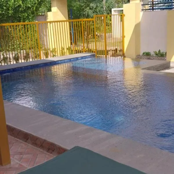 KJ Inn Homestay Senggigi, hotel a Senggigi