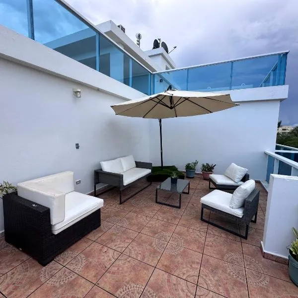 CostaMar Beach Village TERRACE CO307, Hotel in Mediania Alta