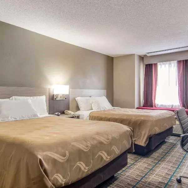 Quality Inn & Suites Grove City-Outlet Mall, hotel v destinaci Grove City