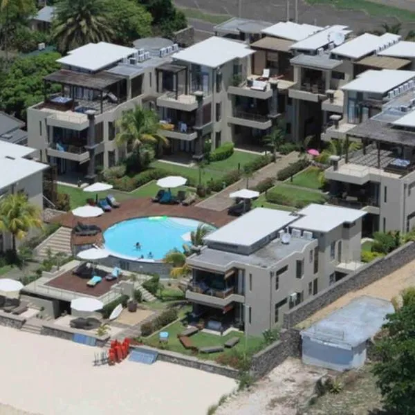 Beachfront Le Cerisier Trou Aux Biches, Mon Choisy, hotel v destinaci Mont Choisy