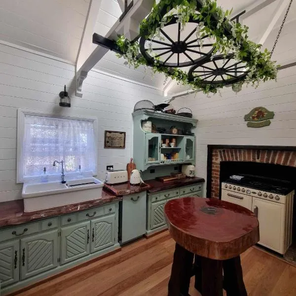 Storekeepers Cottage Guesthouse, hotel v destinaci Stroud