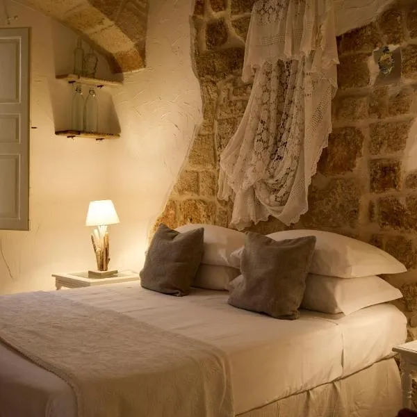 Dei Serafini, hotel v destinaci Polignano a Mare