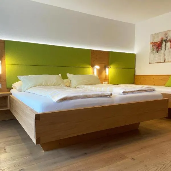 B&B Landhaus Vierthaler, hotel ve Filzmoosu