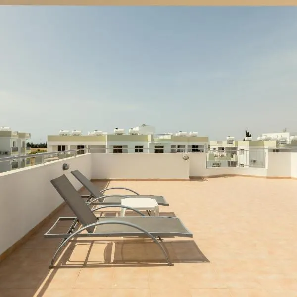 Obv 2-304, hotel en Pyla