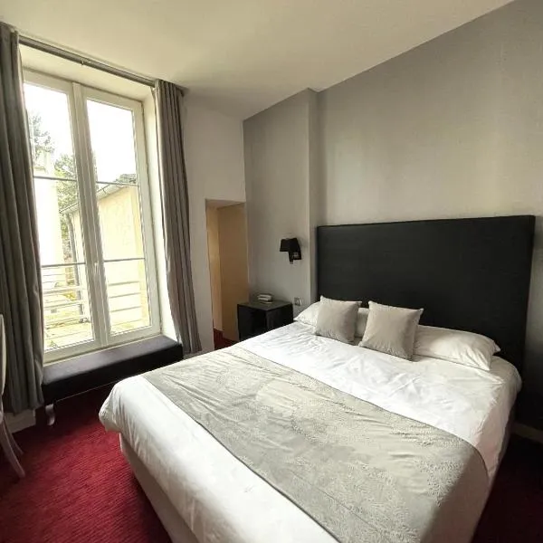 Logis Hôtel Saint Martin, hotel v destinaci Orléans
