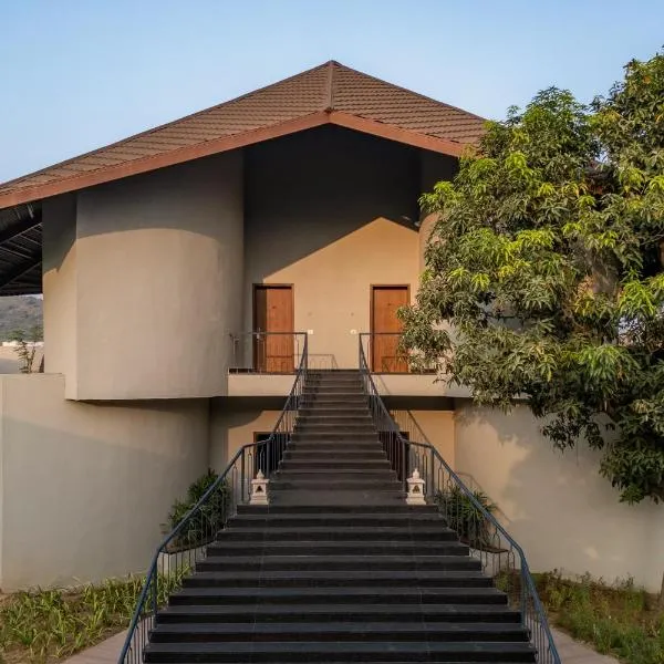 Ananta Spa & Resort,Ajabgarh, hôtel à Dogeta