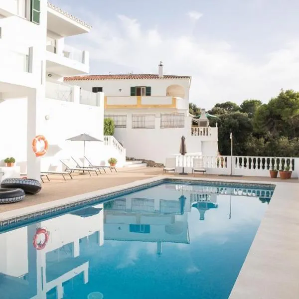 Apartamentos Gama, Hotel in Cala Galdana