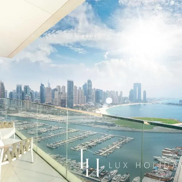 LUX The Ultimate Palm Sea Skyline Penthouse, hotel a Dubai