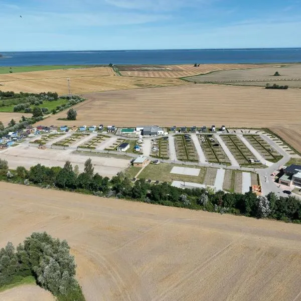 Prima Resort Boddenblick - Camping-Stellplätze - Tiny Houses & Ferienwohnungen in Ostsee Nähe, hotel v destinaci Groß Kordshagen