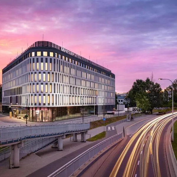 Mercure Warszawa Ursus Station, hotel in Warsaw