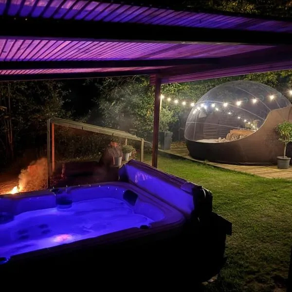 La bulle bien belge avec jacuzzi, hotel a Lasne