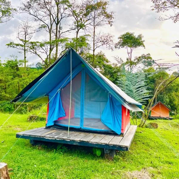 ECOXPLORA-Zona de camping, hotel di Jardin
