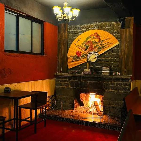 Pathfinder's Nest Hostel, отель в Дарджилинге